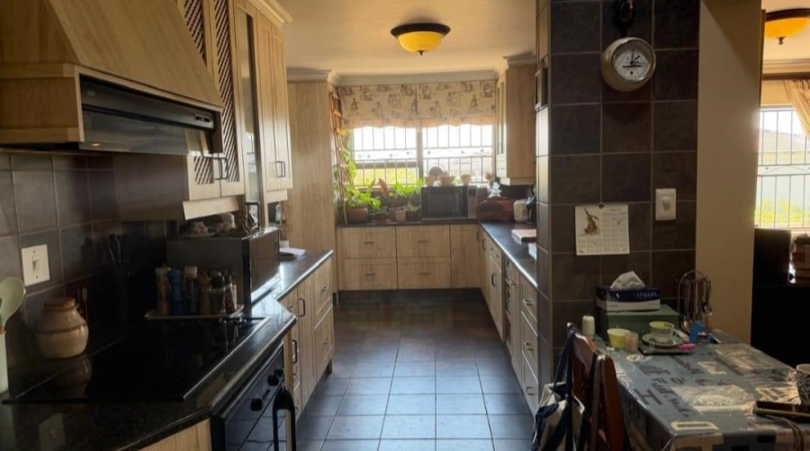 4 Bedroom Property for Sale in Vaal Dam Free State